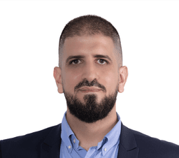 نعيم عزايزة